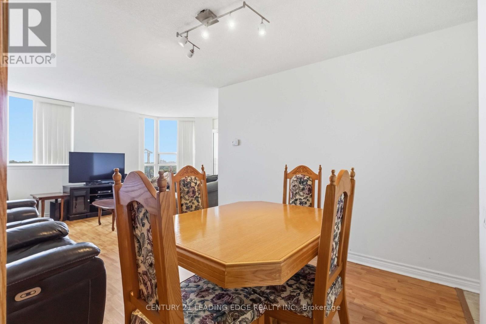 #804 - 2466 Eglinton Avenue E, Toronto, Ontario  M1K 5J8 - Photo 11 - E13746024