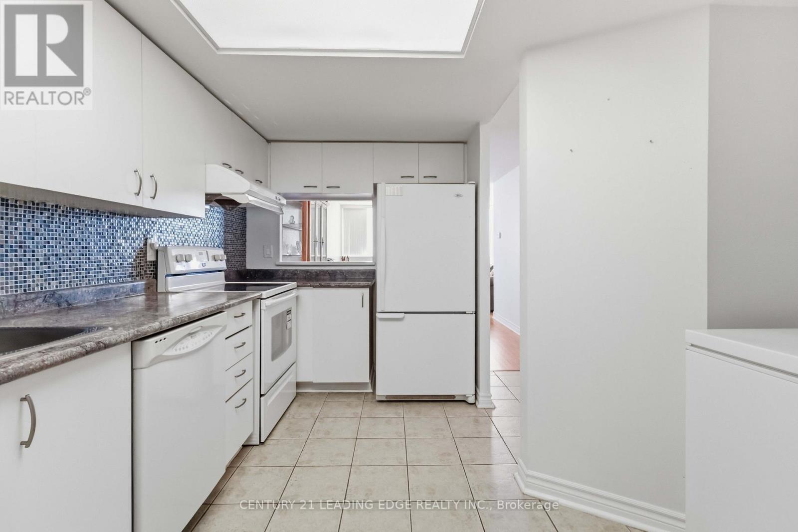 #804 - 2466 Eglinton Avenue E, Toronto, Ontario  M1K 5J8 - Photo 27 - E13746024