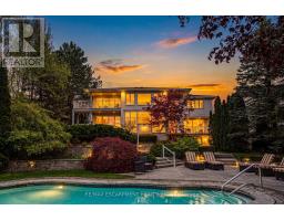 2 ANSLOW COURT, Hamilton, Ontario