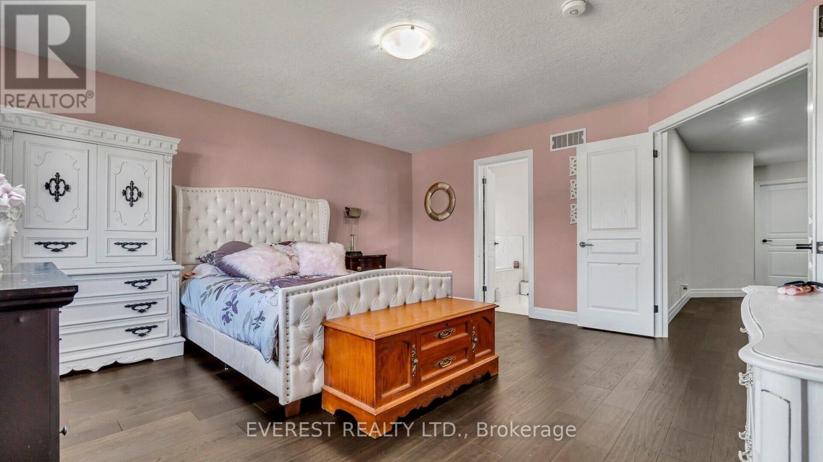 2016 Maddex Way, London North, Ontario  N5X 0M9 - Photo 12 - X13698772