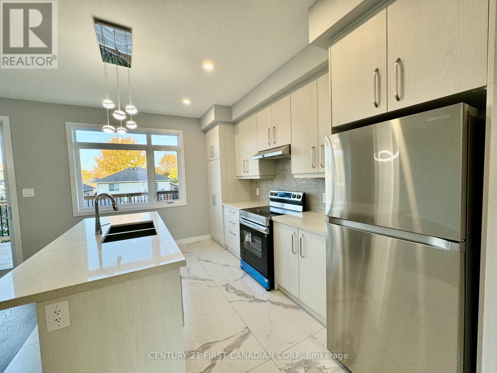 24 - 349 Southdale Road E, London South, Ontario  N6E 1A2 - Photo 12 - X13748874