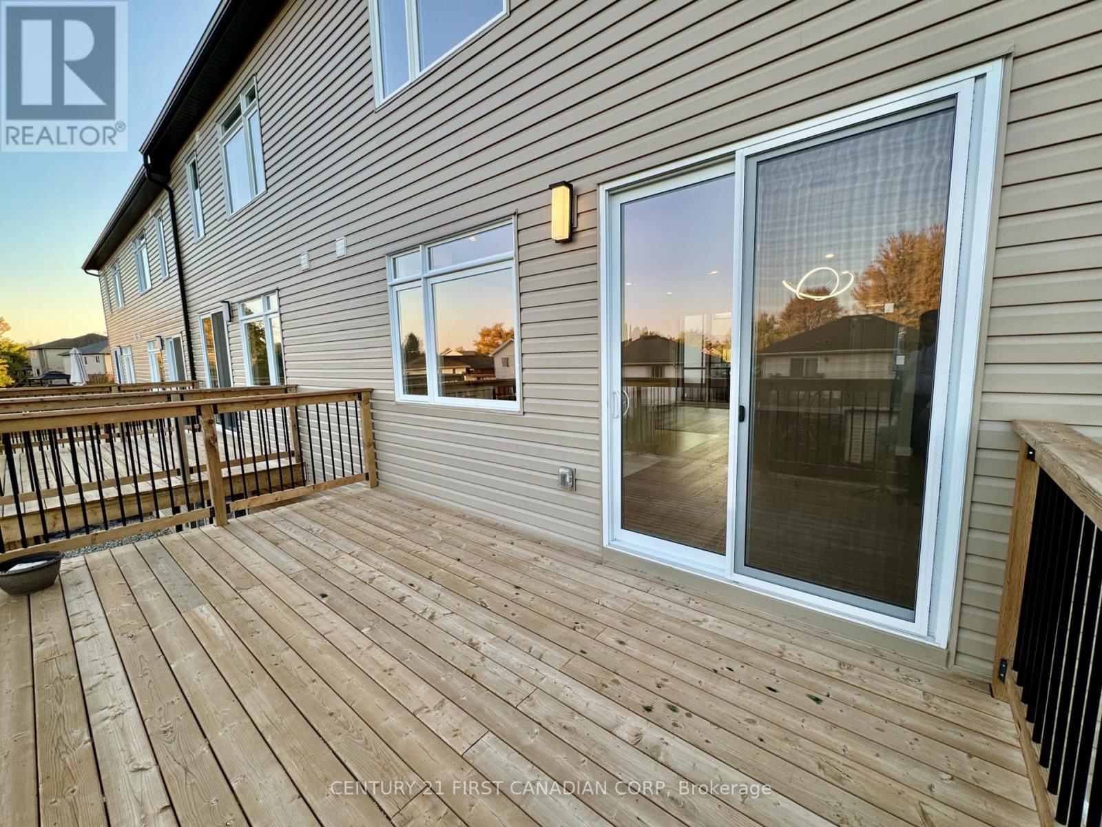 24 - 349 Southdale Road E, London South, Ontario  N6E 1A2 - Photo 19 - X13748874