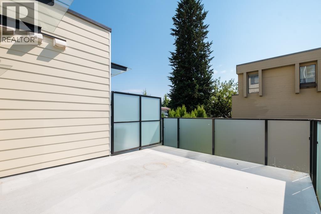 211 6533 Mckay Avenue, Burnaby, British Columbia  V5H 2V5 - Photo 15 - R3161853