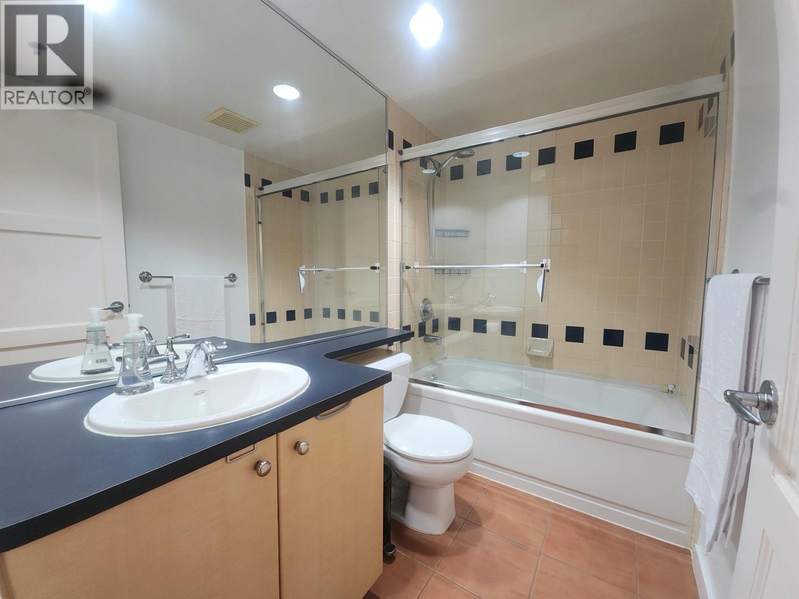 1205 819 Hamilton Street, Vancouver, British Columbia  V6B 6M2 - Photo 6 - R3161855