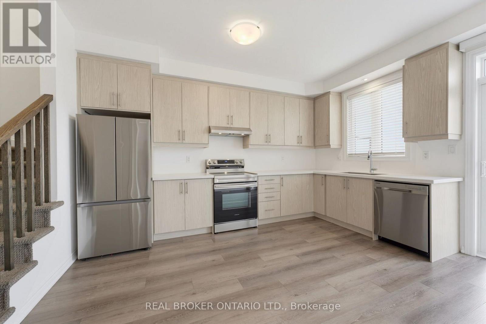 120 Court Drive, Brant, Ontario N3L 0N2 - Photo 6 - X13748866