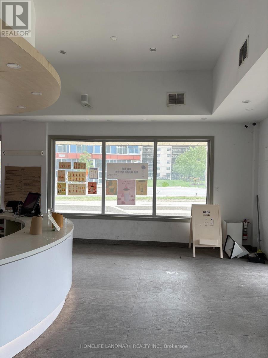 1b - 140 University Avenue W, Waterloo, Ontario  N2L 6J3 - Photo 6 - X13748884