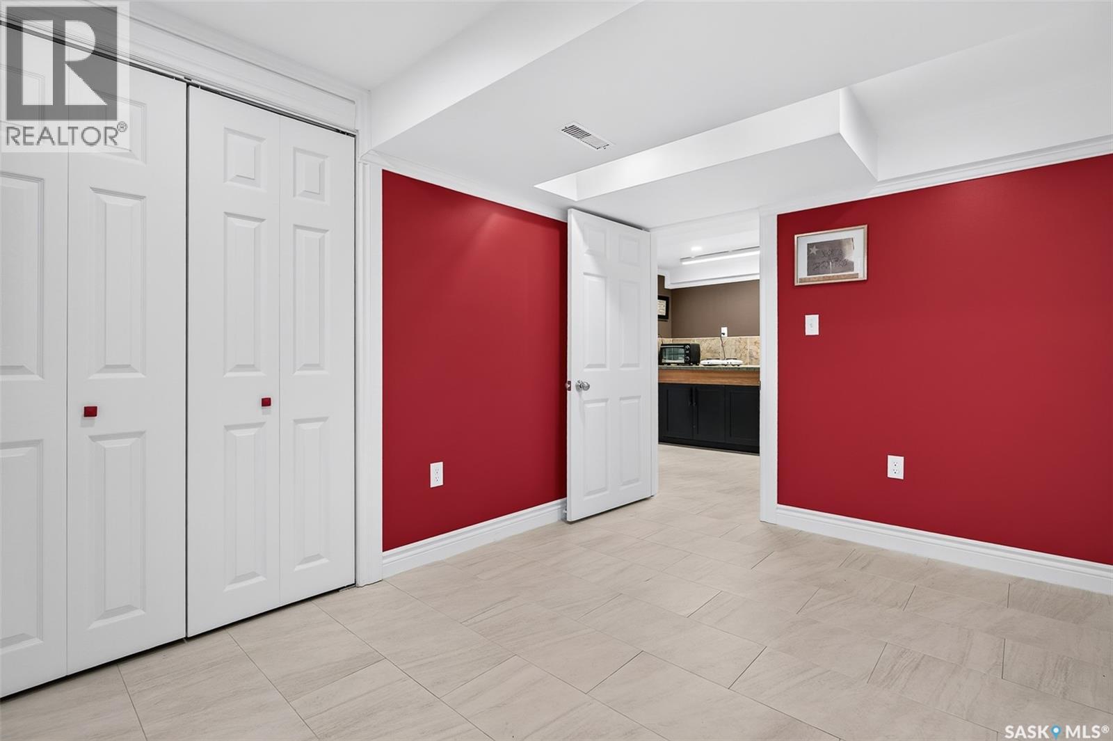1129 1st Avenue Ne, Moose Jaw, Saskatchewan  S6H 1A2 - Photo 66 - SK047603