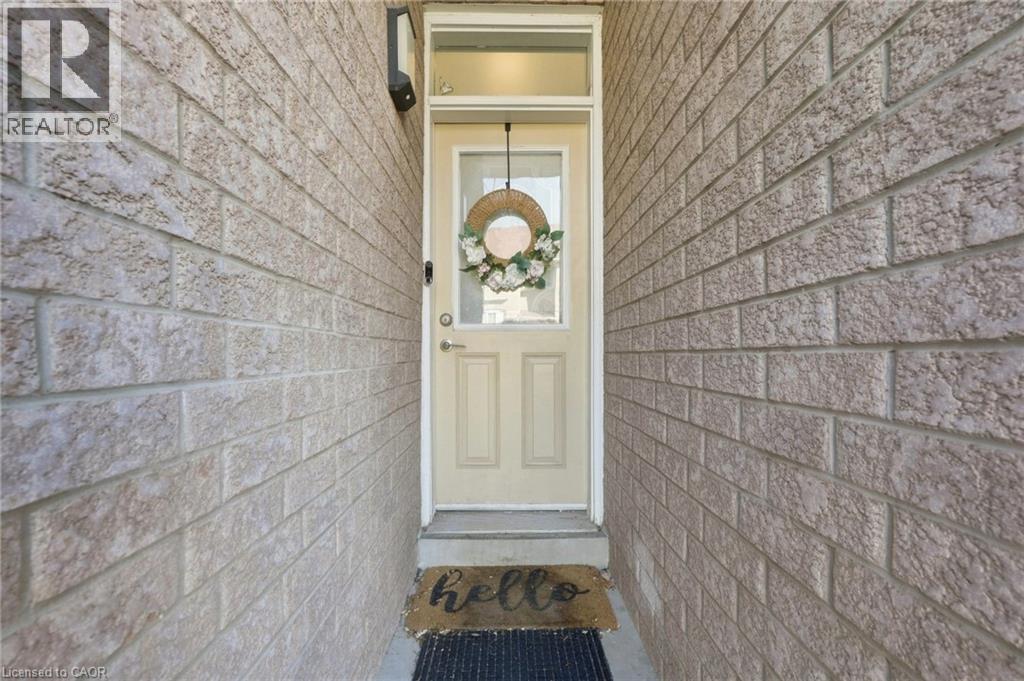 51 Mount Dennis Drive, Toronto, Ontario M6M 5H5 - Photo 4 - 40860145
