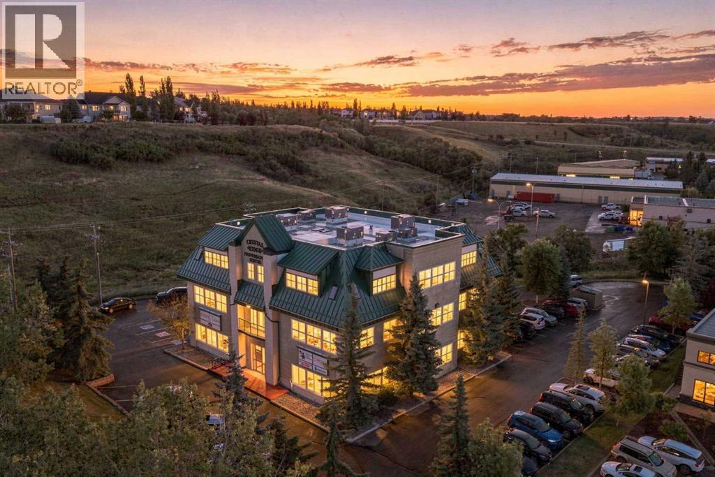 201, 30 Crystalridge Drive, Okotoks, Alberta