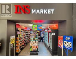 580 - 900 DUFFERIN STREET W, Toronto, Ontario