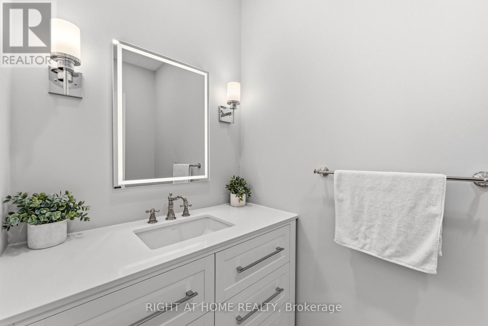 80 Edward Pottage Crescent, King, Ontario  L7B 0E3 - Photo 24 - N13748926