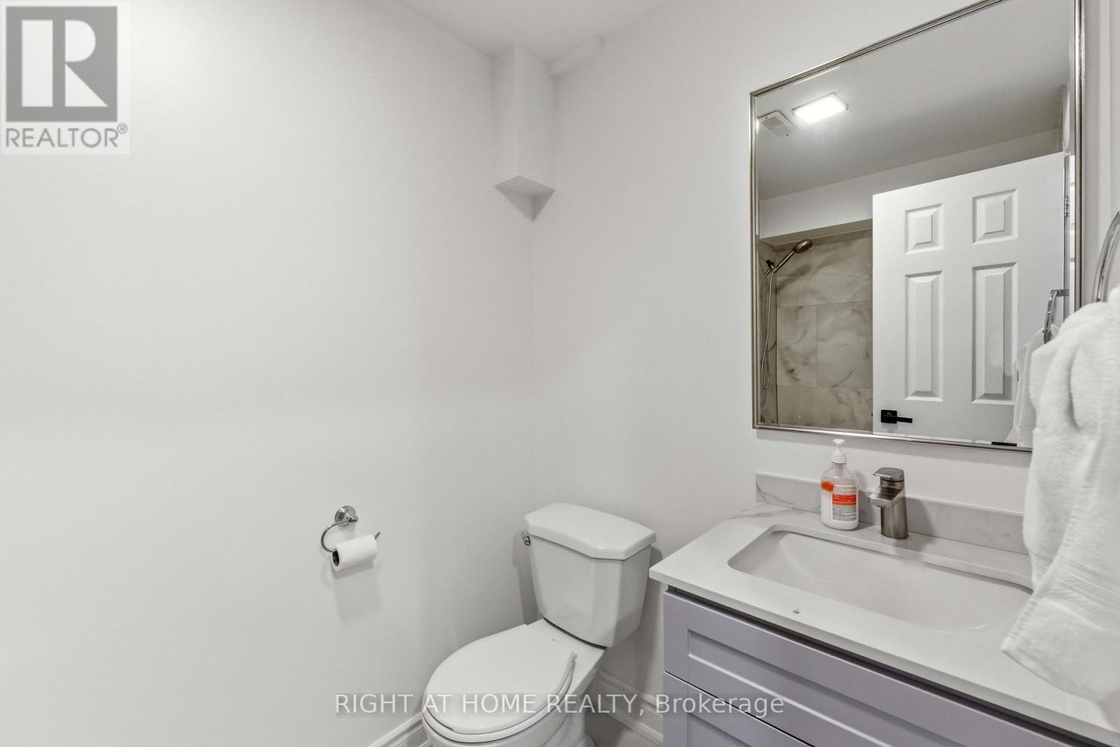 80 Edward Pottage Crescent, King, Ontario  L7B 0E3 - Photo 38 - N13748926