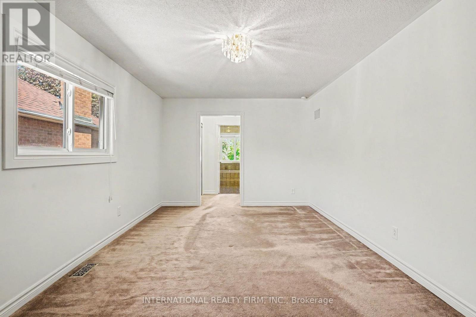 46 Heath Street, Richmond Hill, Ontario  L4B 2B5 - Photo 13 - N13748938