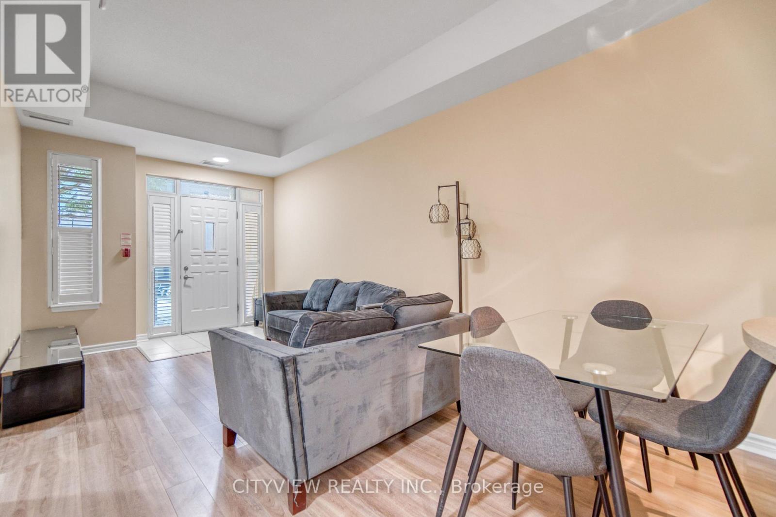 109 - 320 City Centre Drive, Mississauga, Ontario  L5B 4P8 - Photo 10 - W13748902