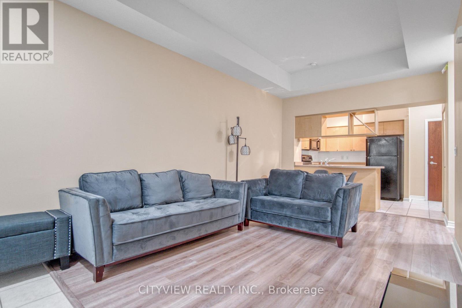 109 - 320 City Centre Drive, Mississauga, Ontario  L5B 4P8 - Photo 7 - W13748902