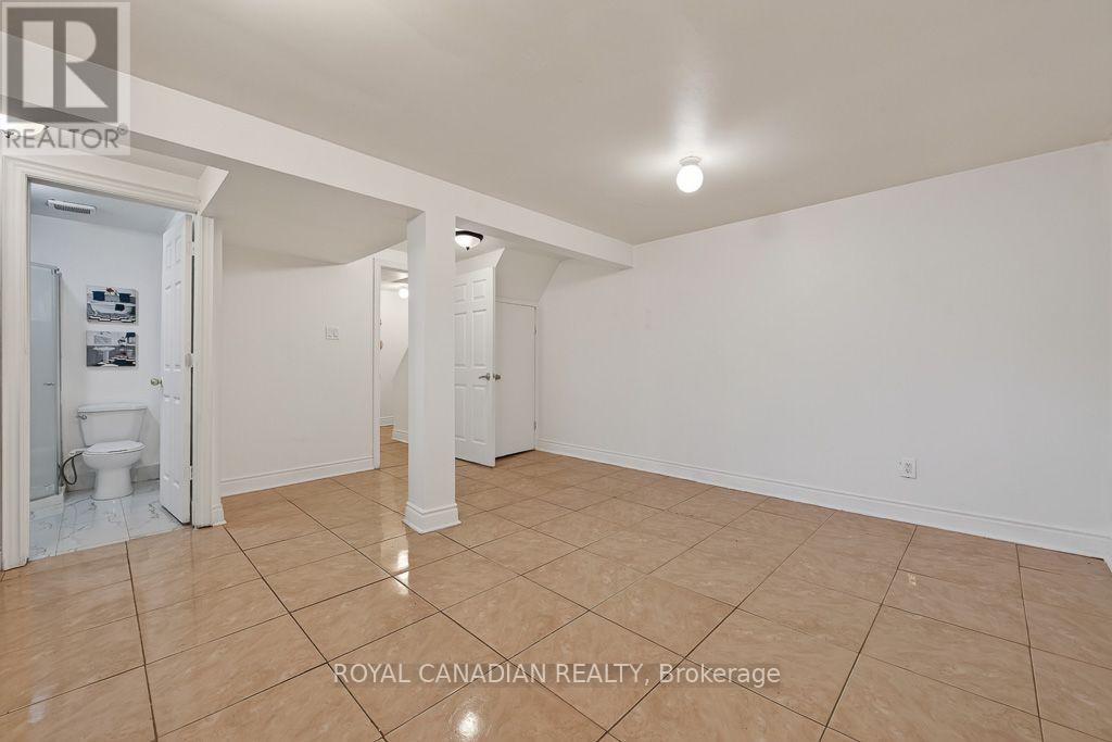 6 Damascus Drive, Toronto, Ontario  M9V 4G1 - Photo 42 - W13748950