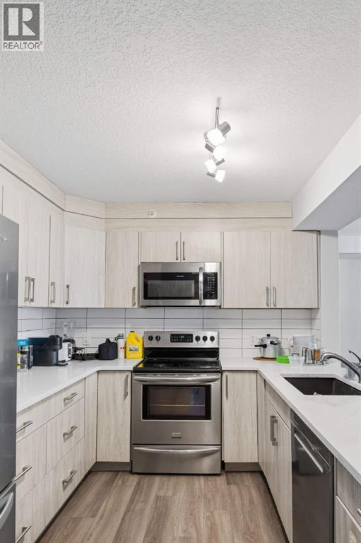 2402, 6118 80 Avenue NE, Calgary, Alberta  T3J 0S6 - Photo 13 - A2341065