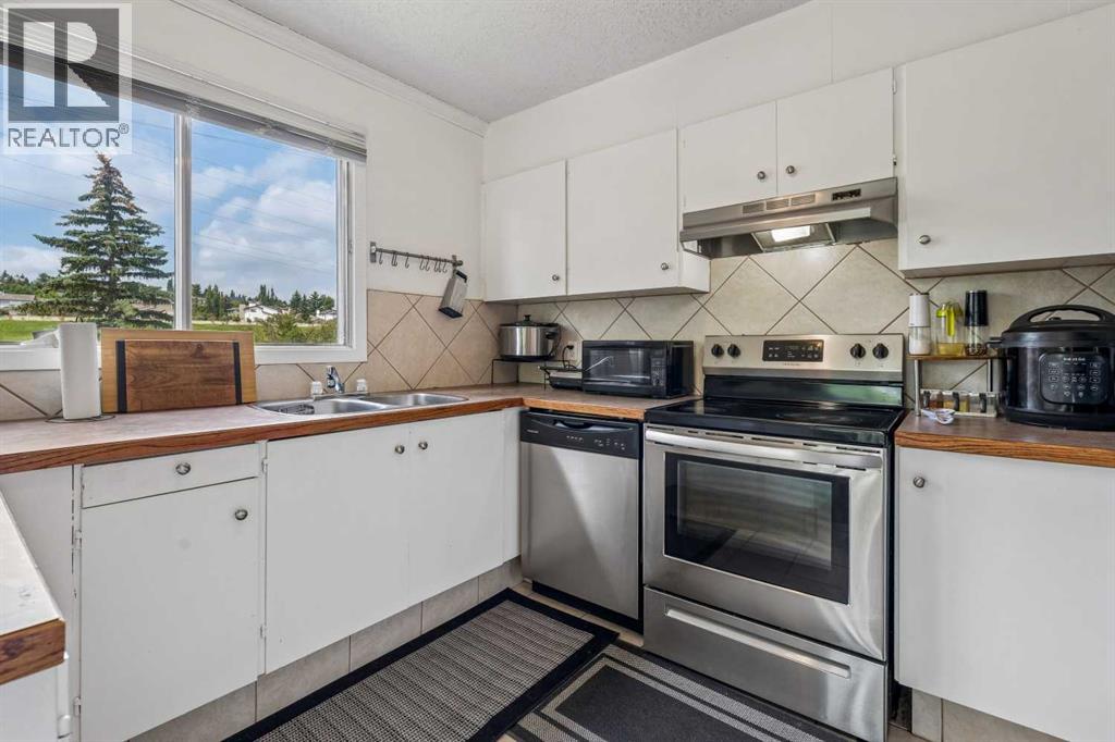 101, 3015 51 Street SW, Calgary, Alberta  T3E 6N5 - Photo 10 - A2326994