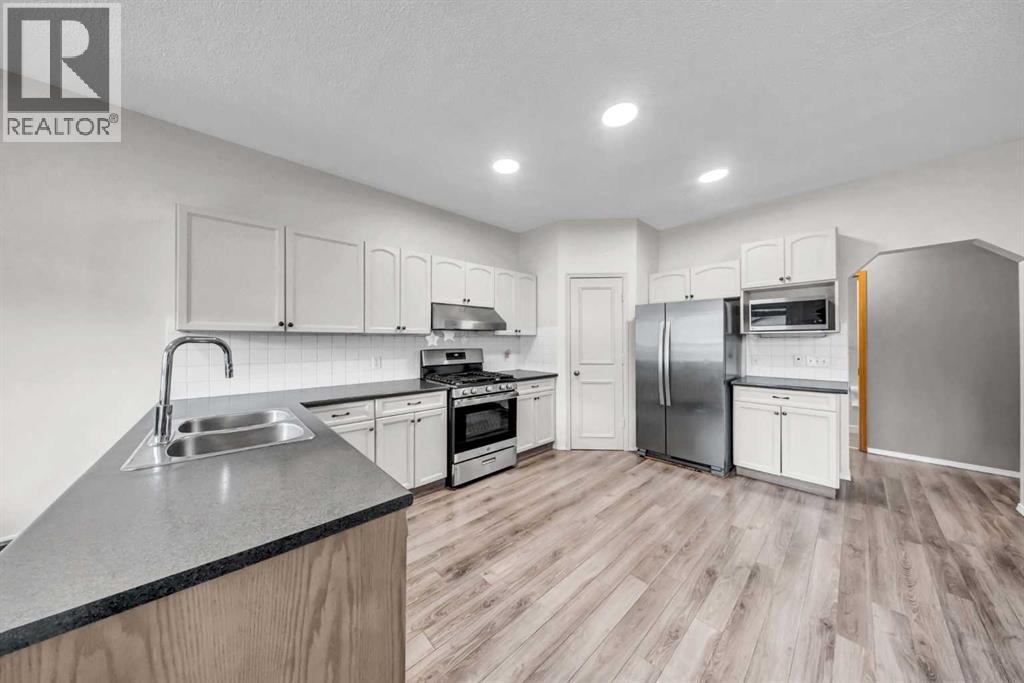 1150 Prestwick Circle SE, Calgary, Alberta  T2Z 3M1 - Photo 15 - A2341996
