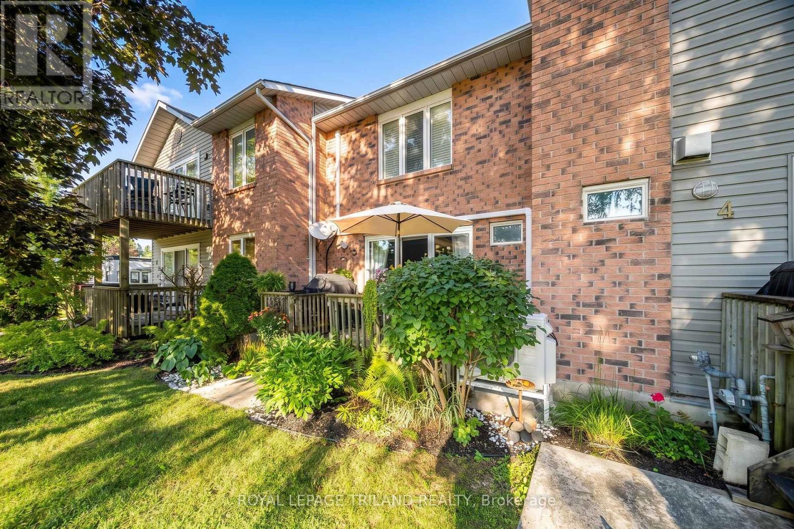 3 - 18 Sauble River Road, Lambton Shores, Ontario  N0M 1T0 - Photo 3 - X13748960