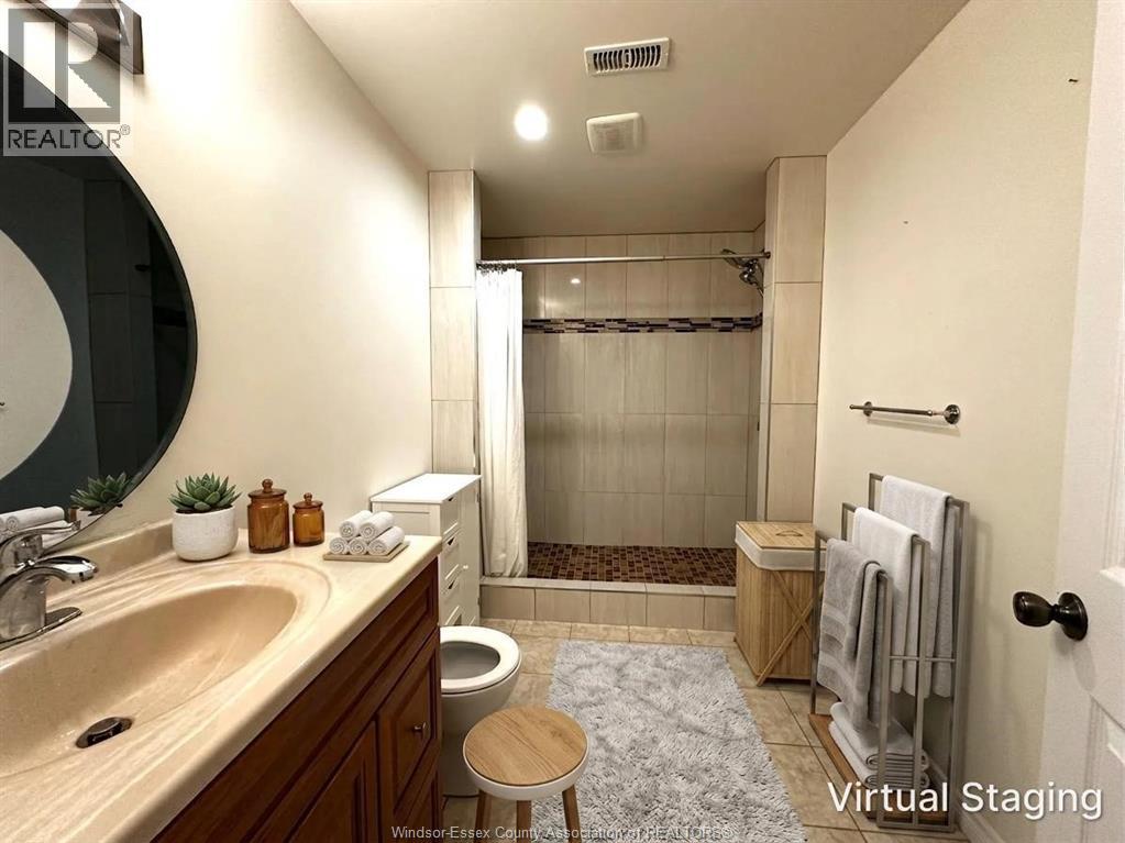 2292 Askin, Windsor, Ontario  N9B 3Y4 - Photo 11 - 26021724