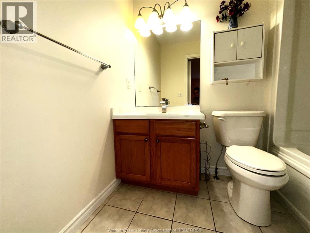 2292 Askin, Windsor, Ontario  N9B 3Y4 - Photo 21 - 26021724