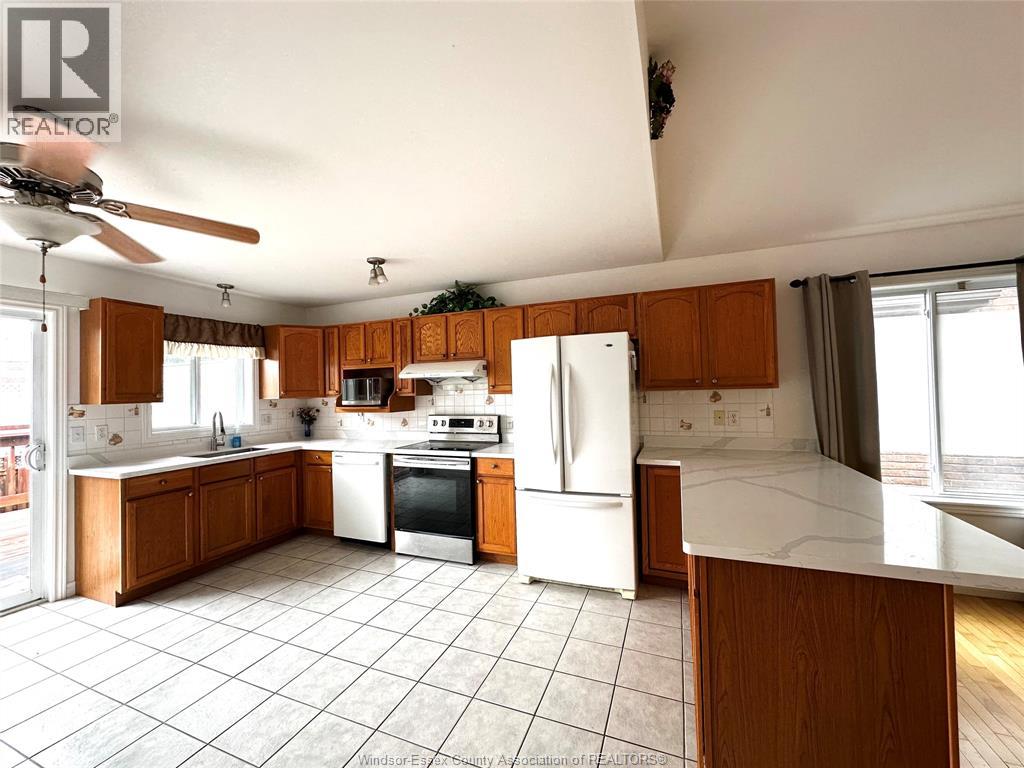 2292 Askin, Windsor, Ontario  N9B 3Y4 - Photo 15 - 26021724