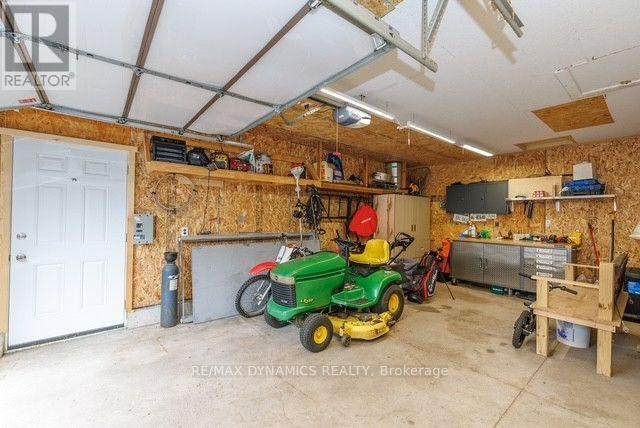 586 Lakeside Road, Fort Erie, Ontario  L2A 4Y2 - Photo 11 - X13581006