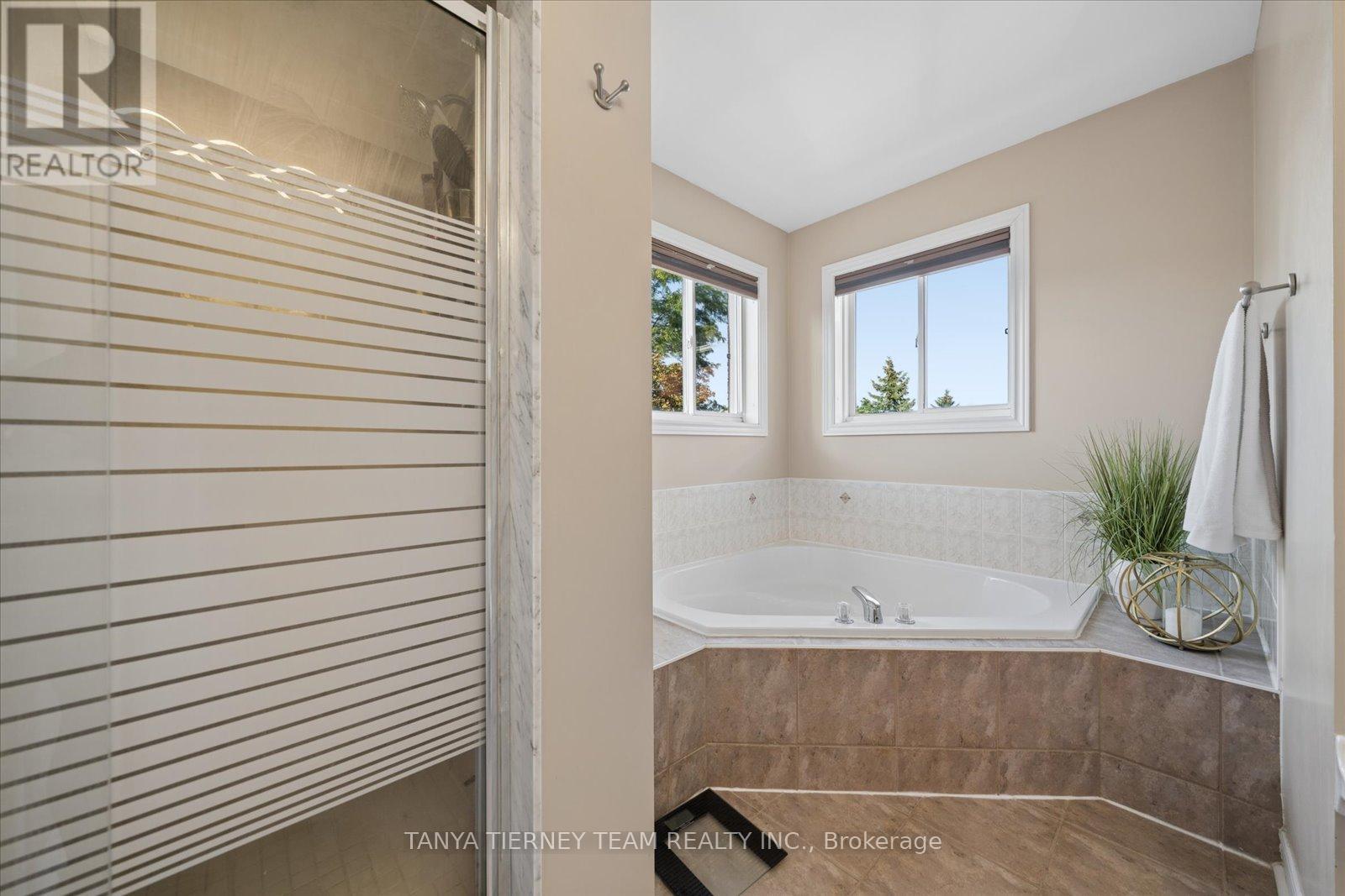 16 Corianne Avenue, Whitby, Ontario  L1M 2J2 - Photo 29 - E13748986