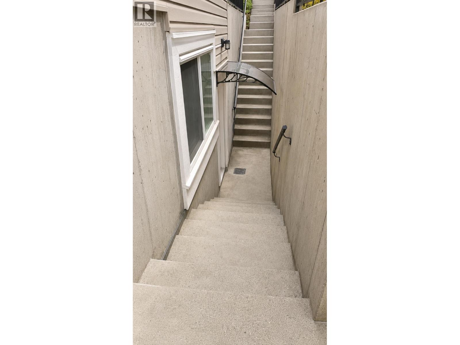 Basement 3387 Darwin Ave, Coquitlam, British Columbia  V3B 0C9 - Photo 7 - R3161860