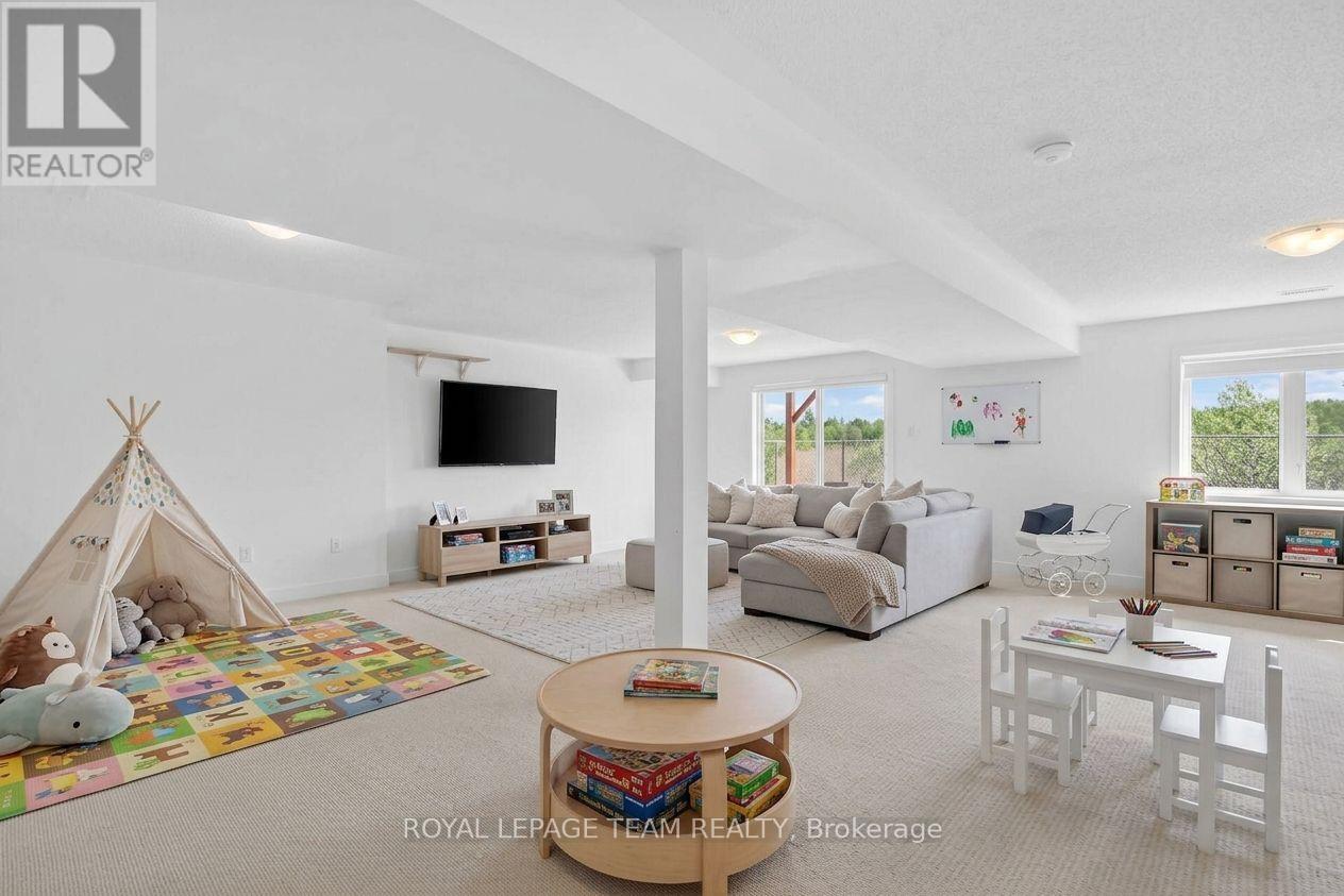 154 Winterhaven Drive, Ottawa, Ontario  K1W 0P1 - Photo 46 - X13667348