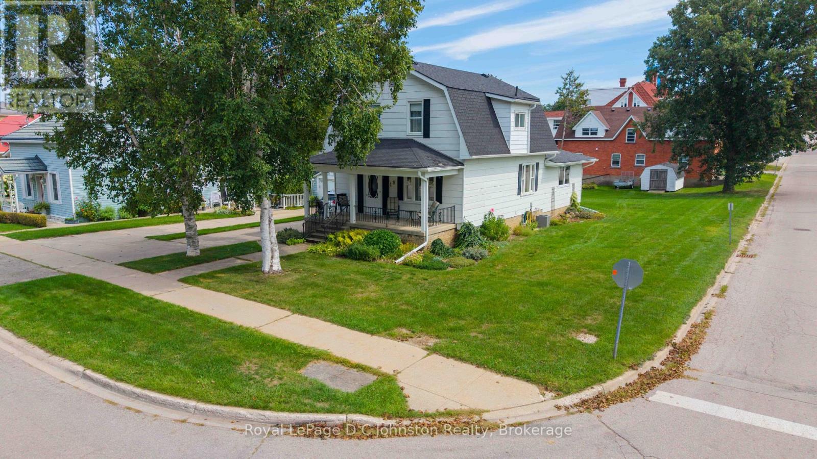 48 Grosvenor Street S, Saugeen Shores, Ontario  N0H 2L0 - Photo 5 - X13746100