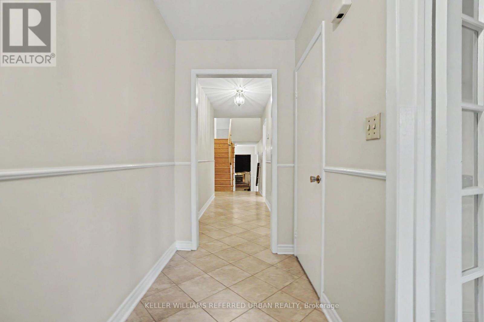 2653 Constable Road, Mississauga, Ontario  L5J 1W3 - Photo 4 - W13748994