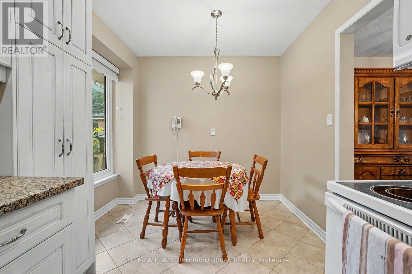 2653 Constable Road, Mississauga, Ontario  L5J 1W3 - Photo 9 - W13748994