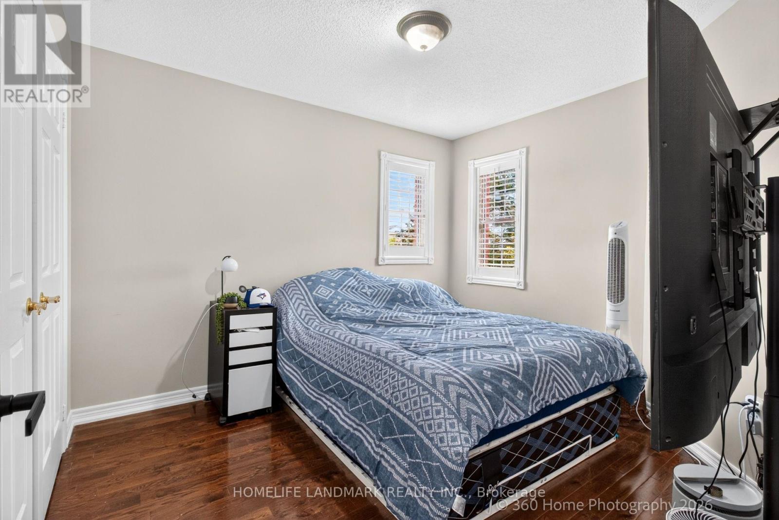 42 Blackfriar Avenue, Whitby, Ontario  L1M 1E4 - Photo 14 - E13748754