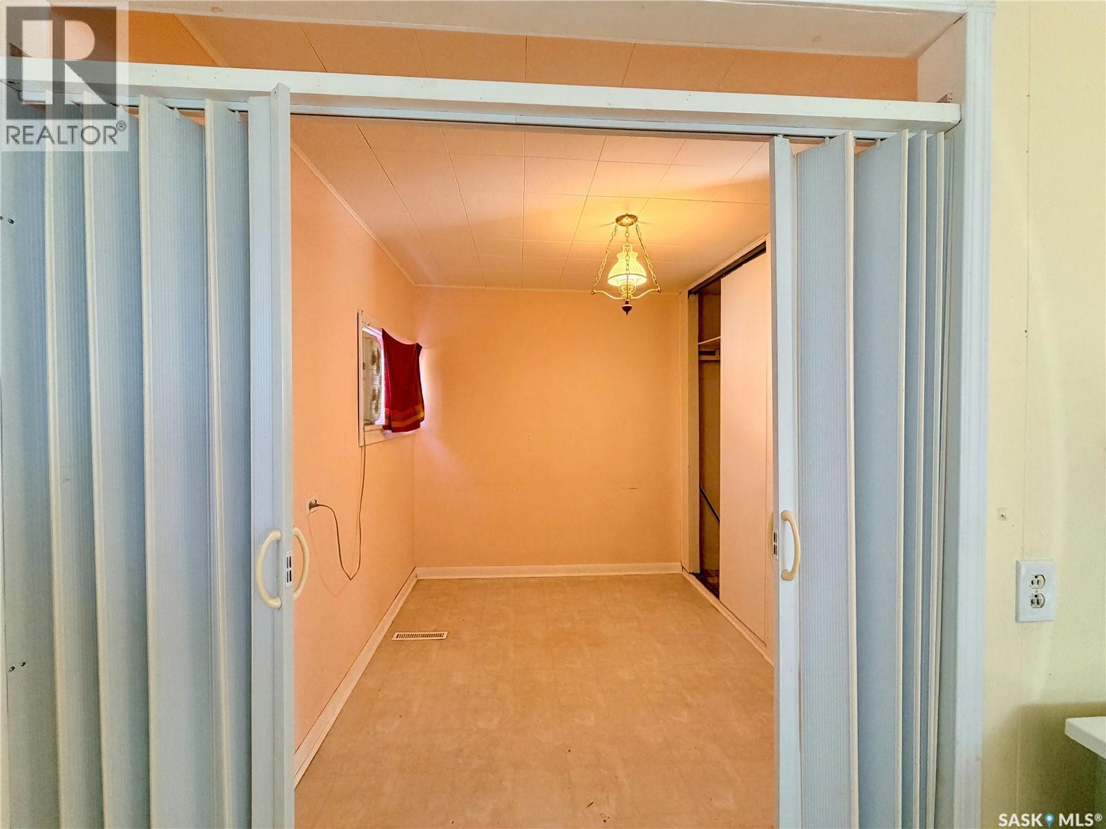 1261 109th Street, North Battleford, Saskatchewan  S9A 2E7 - Photo 9 - SK047647