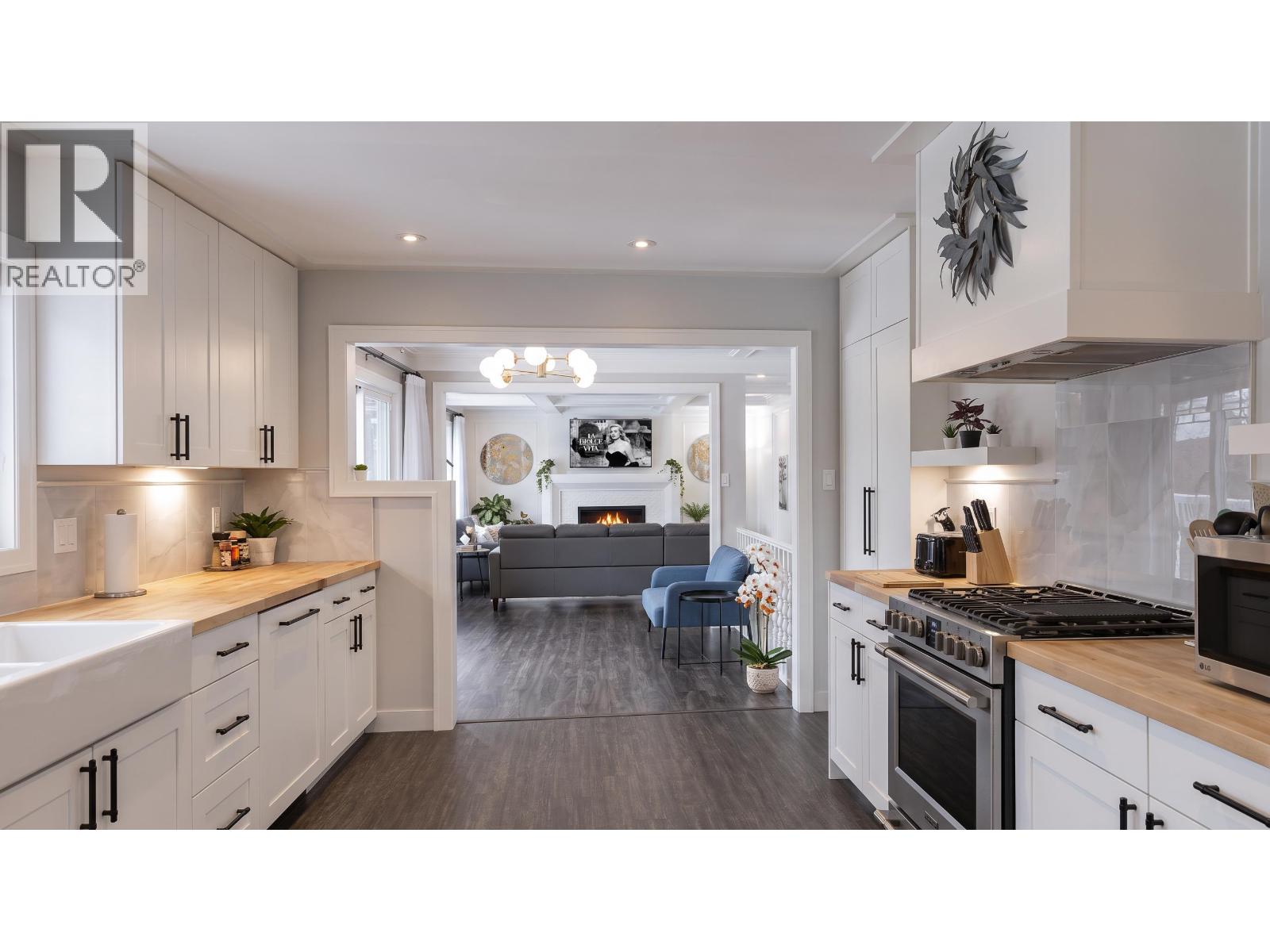 39726 Government Road, Squamish, British Columbia  V8B 0G3 - Photo 12 - R3156315