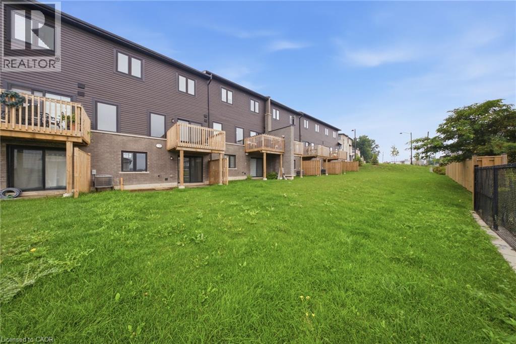 155 Equestrian Way Unit# 45, Cambridge, Ontario  N3E 0E8 - Photo 28 - 40860869