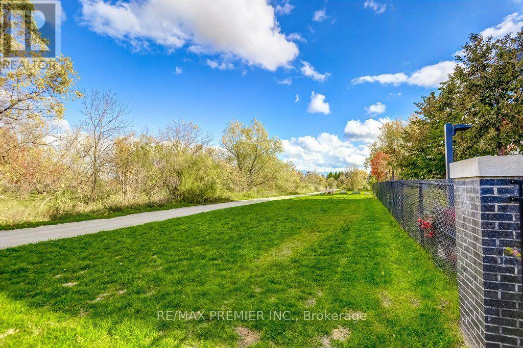 B601 - 5240 Dundas Street, Burlington, Ontario  L7L 0J6 - Photo 21 - W13748942