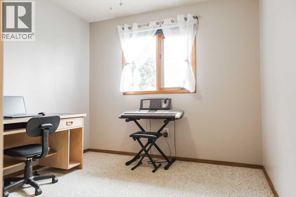 9634 64a Avenue, Grande Prairie, Alberta T8W 2B1 - Photo 18 - A2342223