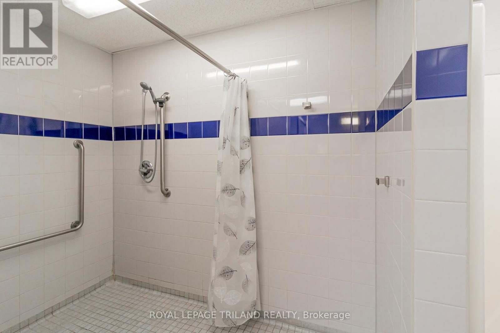 1 - 37 Ontario Street N, Lambton Shores, Ontario  N0M 1T0 - Photo 23 - X13749012