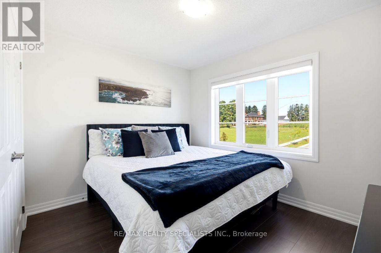 27 Salmon Crescent, Clarington, Ontario  L1B 1L9 - Photo 26 - E13749026