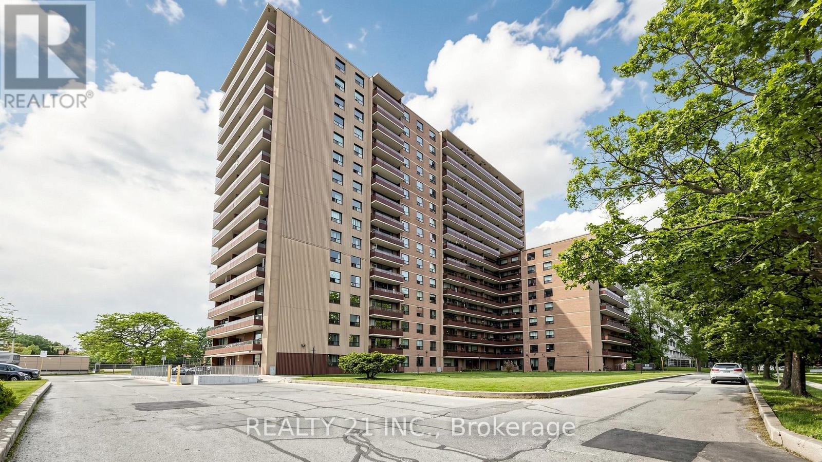 819 - 180 Markham Road, Toronto, Ontario  M1M 2Z9 - Photo 2 - E13749062