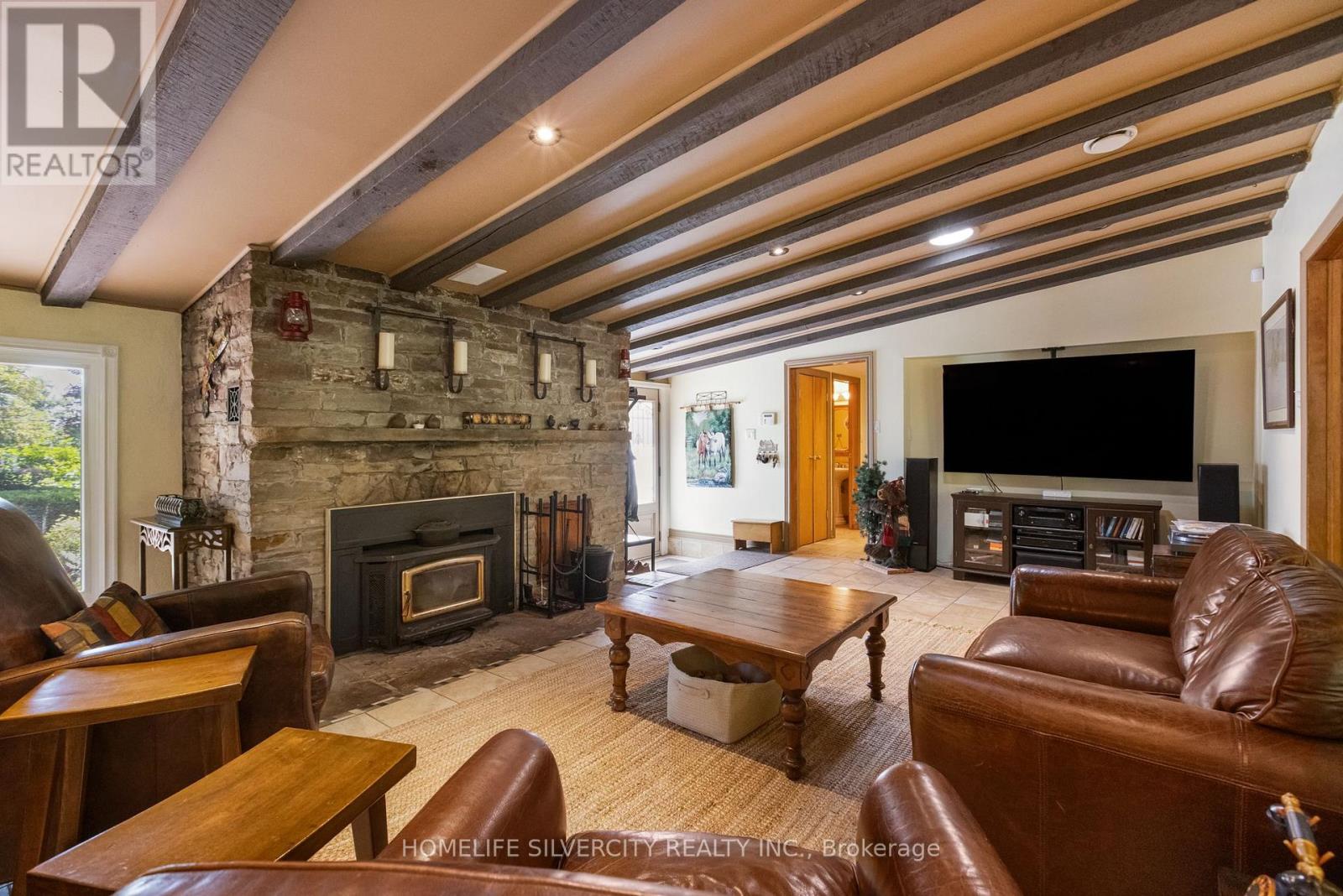 14728 Heritage Road, Caledon, Ontario  L7C 1T7 - Photo 4 - W13749034