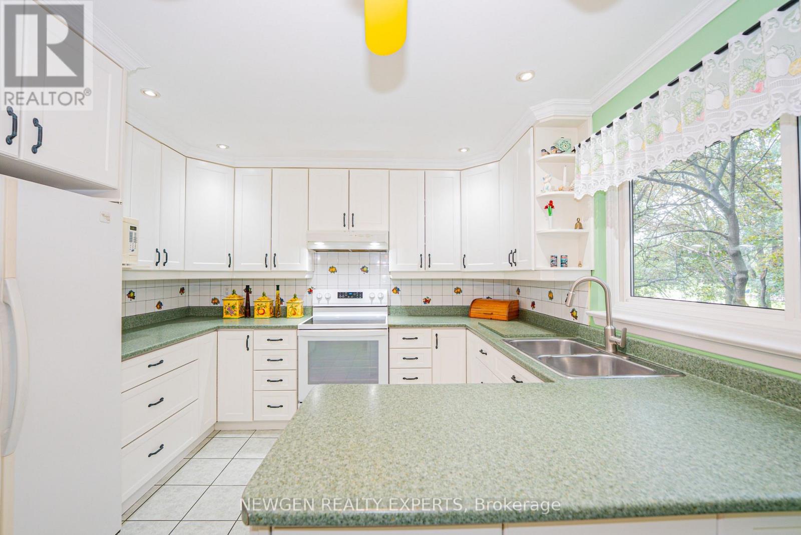 56 - 46 Dearbourne Boulevard, Brampton, Ontario  L6T 1J7 - Photo 14 - W13749046