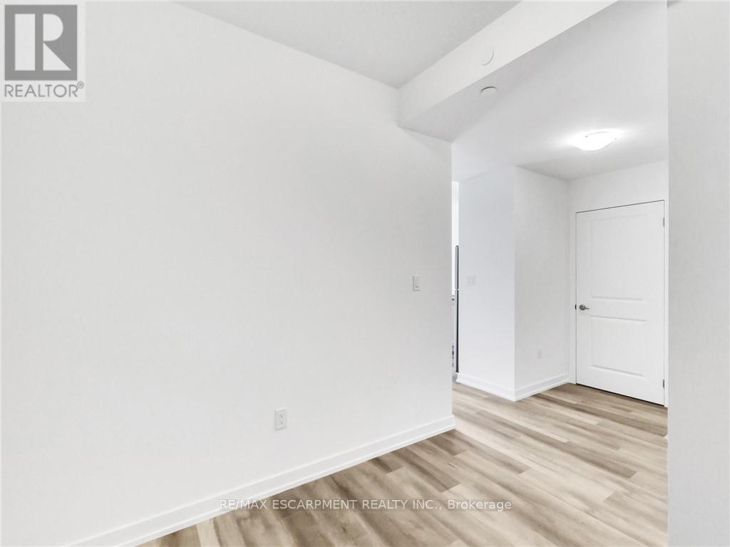 1008 - 470 Dundas Street E, Hamilton, Ontario  L8B 2A6 - Photo 3 - X13749042