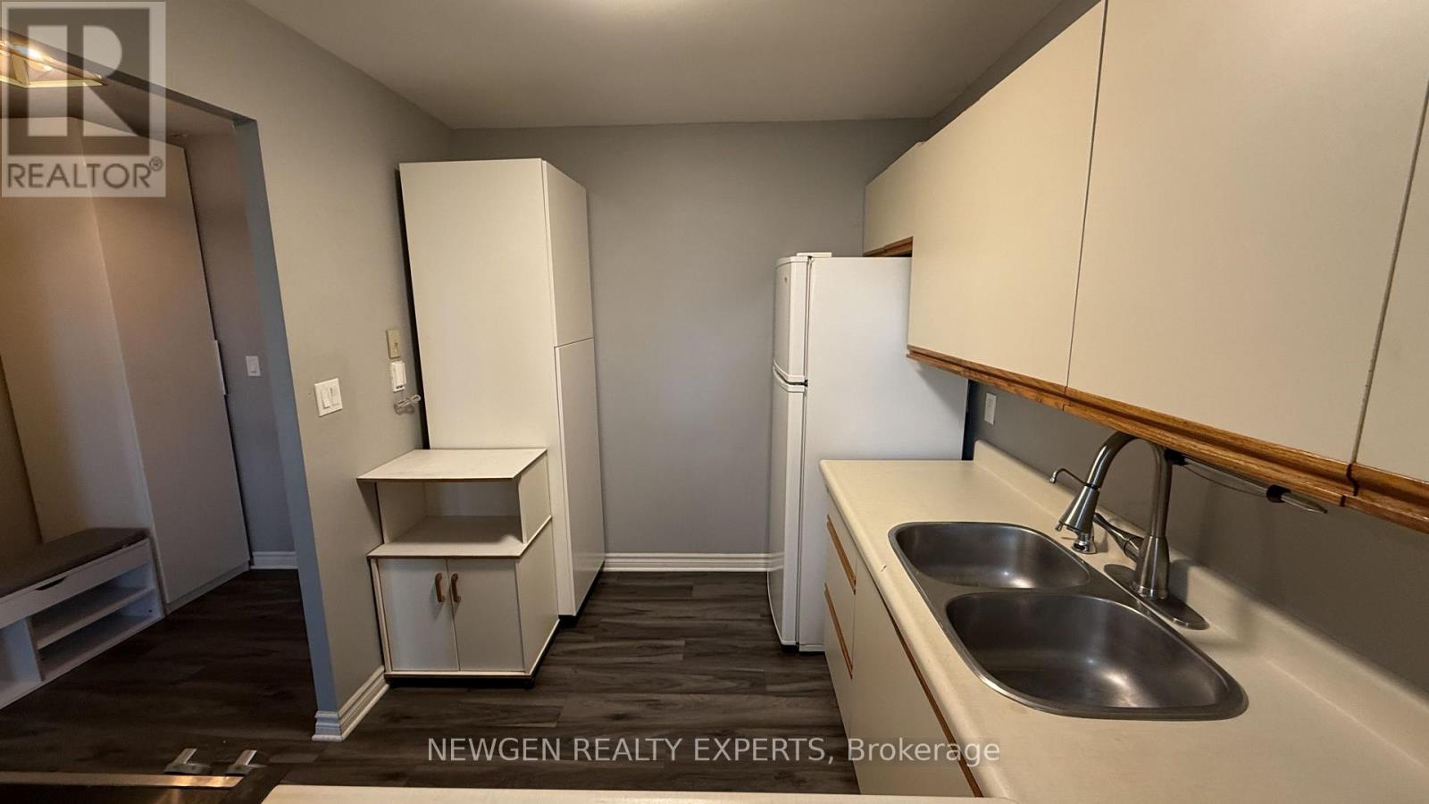405 - 18 Holborn Court, Kitchener, Ontario  N2A 4A1 - Photo 12 - X13700748