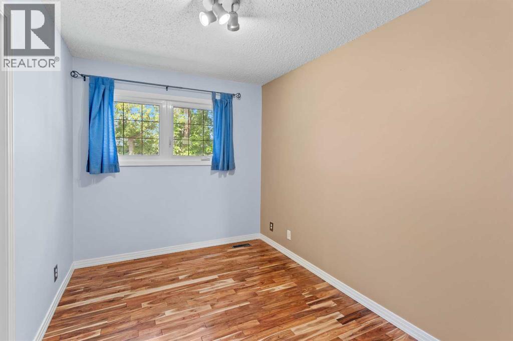 4513 67 Street, Camrose, Alberta  T4V 2P8 - Photo 9 - A2341437