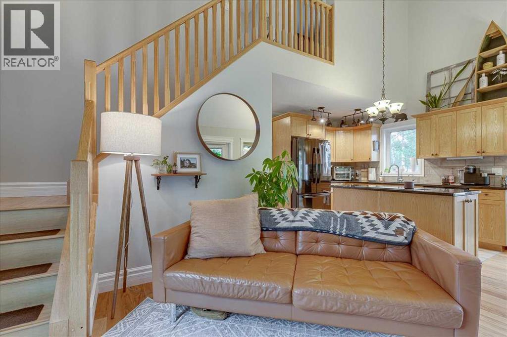 167 Woodfrog Way, 5227 Township Road 320, Rural Mountain View County, Alberta  T0M 1X0 - Photo 15 - A2342991