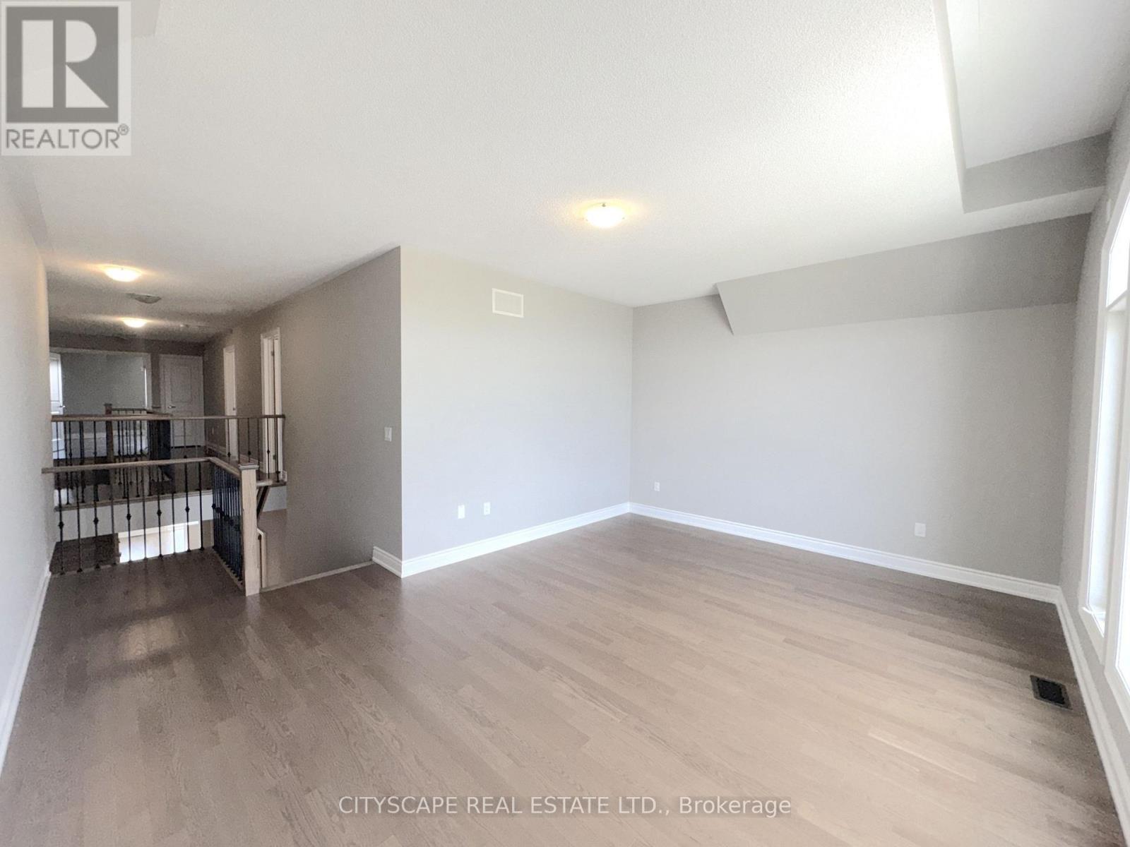 5 Pear Blossom Way, East Gwillimbury, Ontario  L9N 0T1 - Photo 20 - N13749078